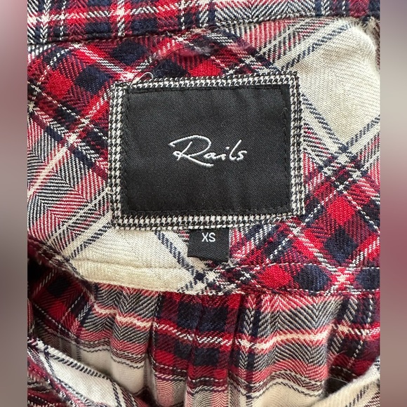 Short Sleeve Rails Button Down - Picture 3 of 7